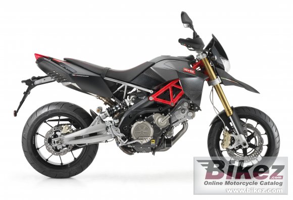 2013 Aprilia Dorsoduro 750 Factory photo